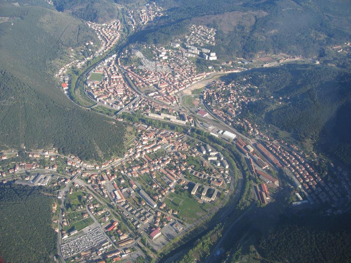 T2 entièrement équipé et refait à neuf à 10mn Alès La Grand'Combe Exterior foto